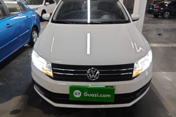 Used Volkswagen Santana 2021 1.5L Manual Fashion Edition Front