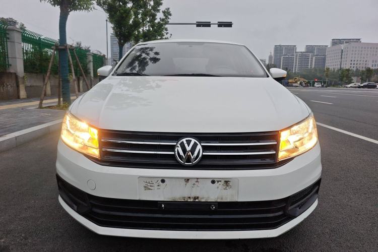 Used Volkswagen Santana 2021 1.5L Manual Fashion Edition Front