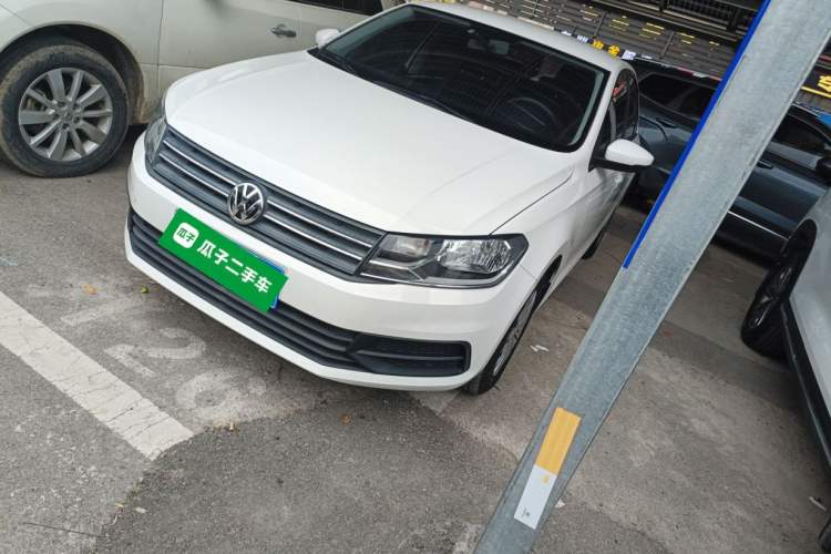 Used Volkswagen Santana 2021 1.5L Manual Fashion Edition Front Left 45 Deg