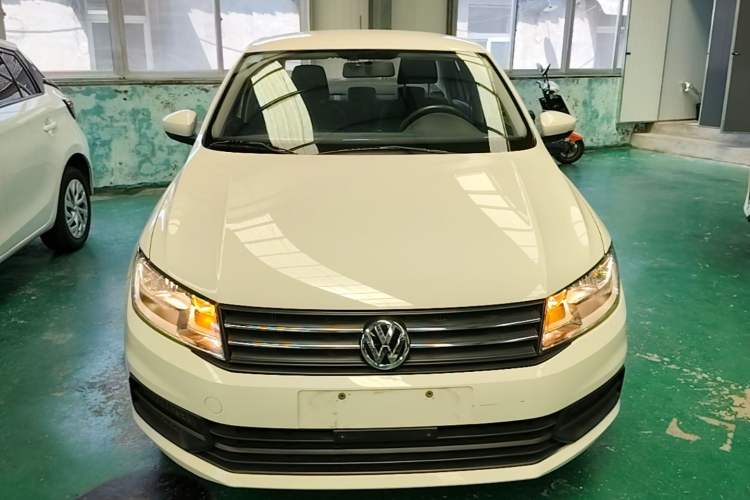 Used Volkswagen Santana 2021 1.5L Manual Fashion Edition Front