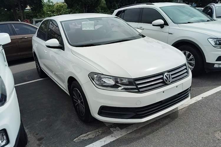 Used Volkswagen Santana 2021 1.5L Automatic Fashion Edition Front Right 45 Deg