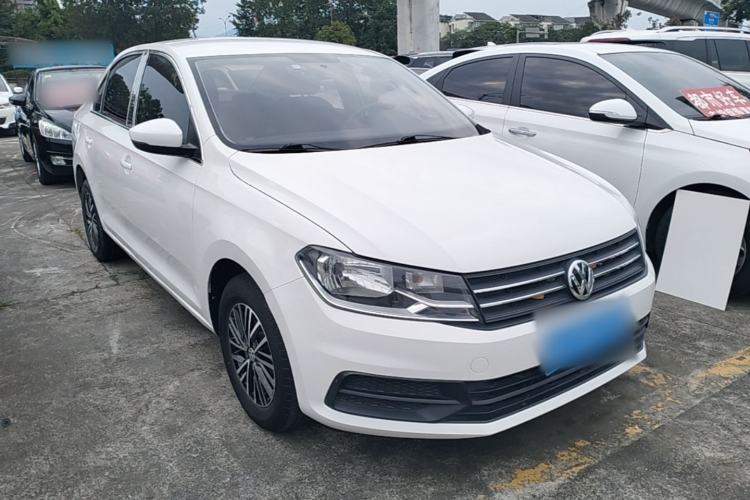 Used Volkswagen Santana 2021 1.5L Manual Fashion Edition Front Right 45 Deg