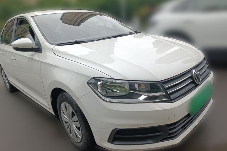 Used Volkswagen Santana 2021 1.5L Manual Fashion Edition Front Right 45 Deg