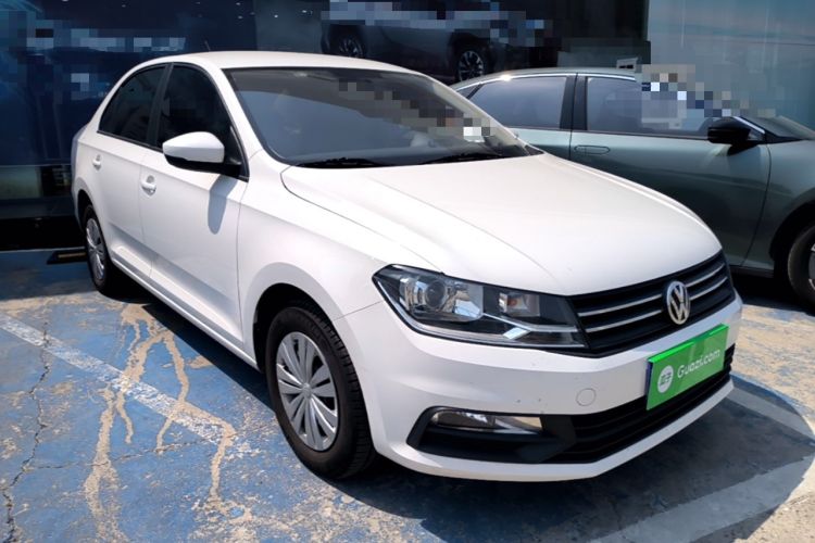 Used Volkswagen Santana 2021 1.5L Manual Fashion Edition Front Right 45 Deg