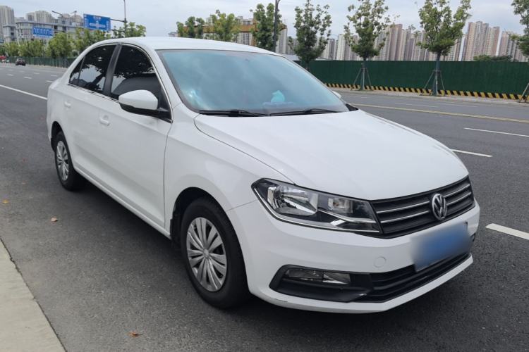 Used Volkswagen Santana 2021 1.5L Manual Fashion Edition Front Right 45 Deg