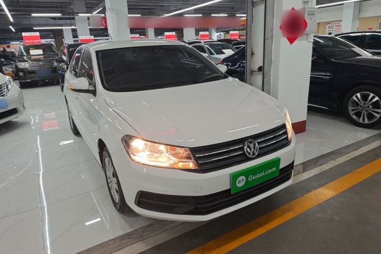Used Volkswagen Santana 2021 1.5L Automatic Fashion Edition Front Right 45 Deg