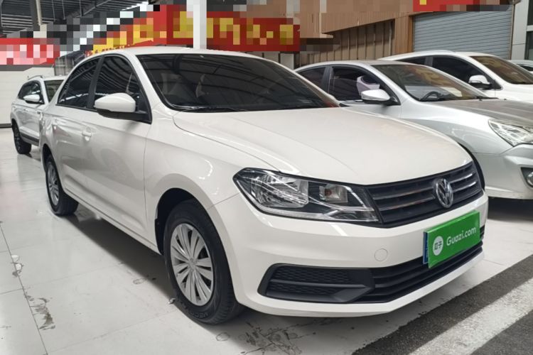 Used Volkswagen Santana 2021 1.5L Manual Fashion Edition Front Right 45 Deg