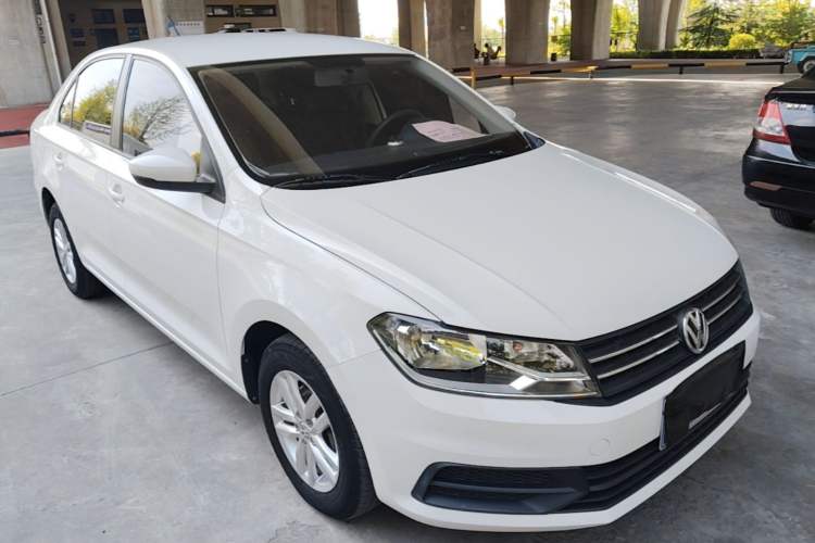 Used Volkswagen Santana 2021 1.5L Manual Fashion Edition Front Right 45 Deg