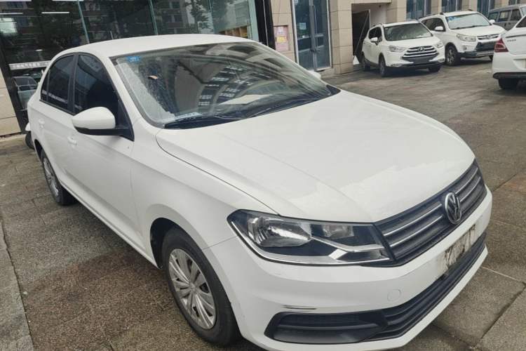 Used Volkswagen Santana 2021 1.5L Manual Fashion Edition Front Right 45 Deg