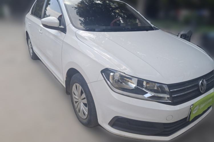 Used Volkswagen Santana 2021 1.5L Manual Fashion Edition Front Right 45 Deg