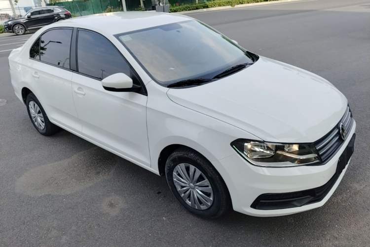 Used Volkswagen Santana 2021 1.5L Manual Fashion Edition Front Right 45 Deg