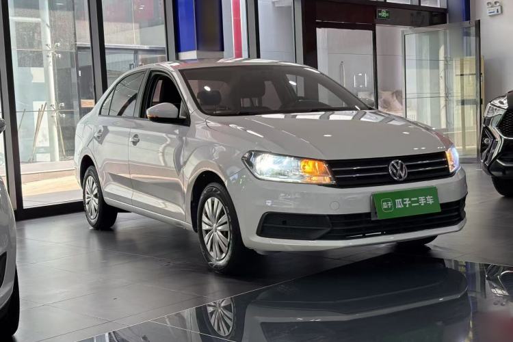 Used Volkswagen Santana 2021 1.5L Manual Fashion Edition Front Right 45 Deg