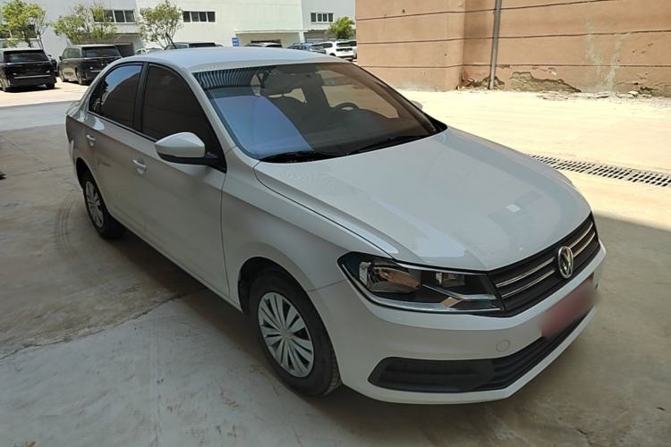 Used Volkswagen Santana 2021 1.5L Manual Fashion Edition Front Right 45 Deg