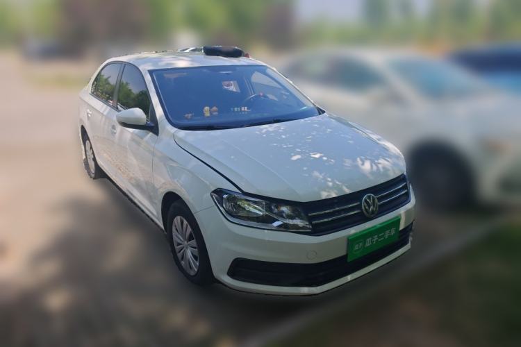 Used Volkswagen Santana 2021 1.5L Automatic Fashion Edition Front Right 45 Deg