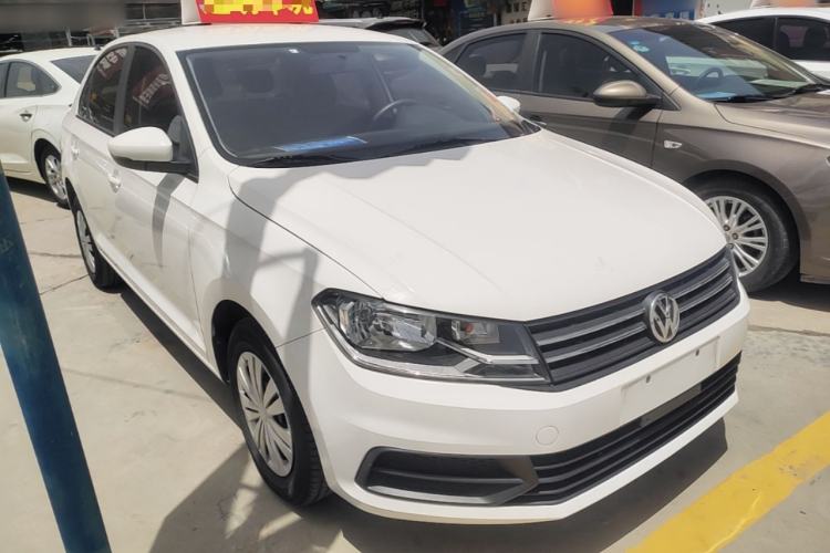 Used Volkswagen Santana 2021 1.5L Automatic Fashion Edition Front Right 45 Deg