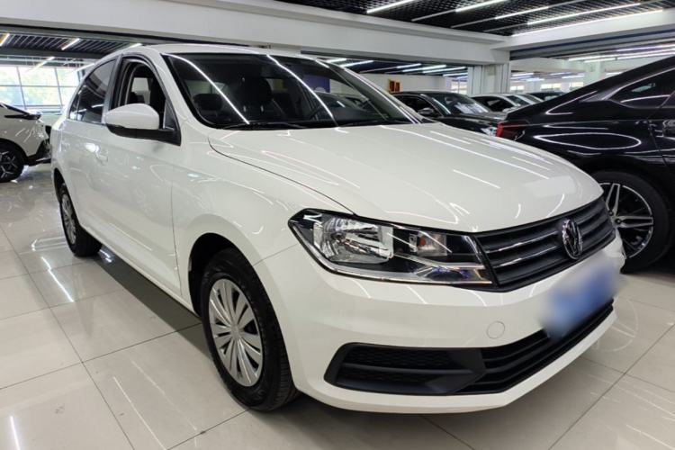 Used Volkswagen Santana 2021 1.5L Automatic Fashion Edition Front Right 45 Deg