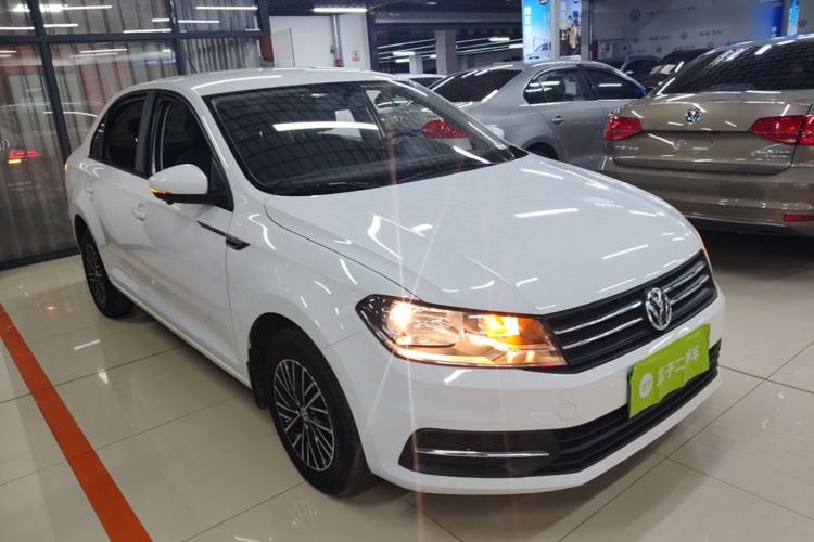 Used Volkswagen Santana 2021 1.5L Automatic Fashion Edition Front Right 45 Deg