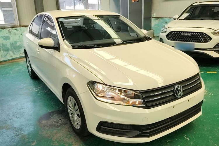 Used Volkswagen Santana 2021 1.5L Manual Fashion Edition Front Right 45 Deg