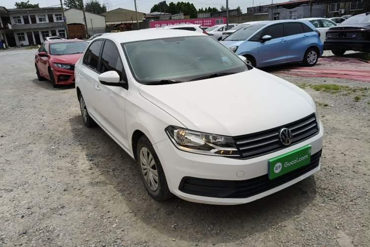 Used Volkswagen Santana 2021 1.5L Manual Fashion Edition Front Right 45 Deg