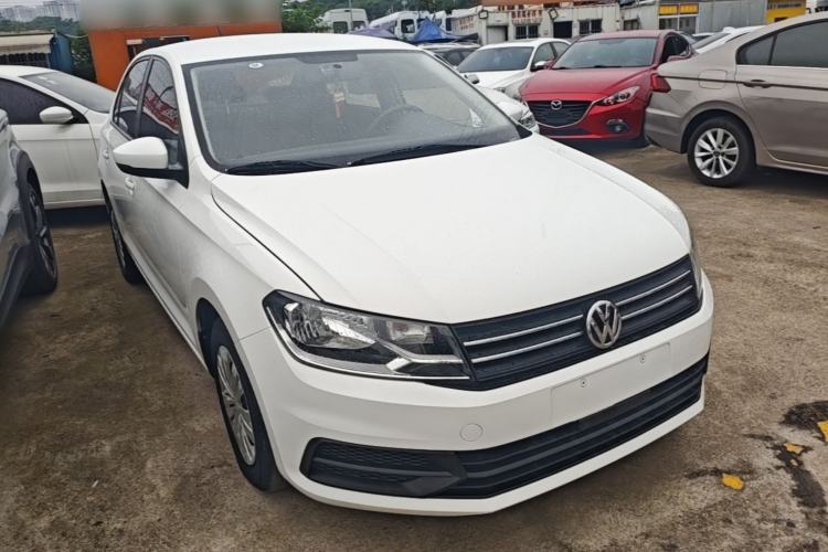 Used Volkswagen Santana 2021 1.5L Automatic Fashion Edition Front Right 45 Deg
