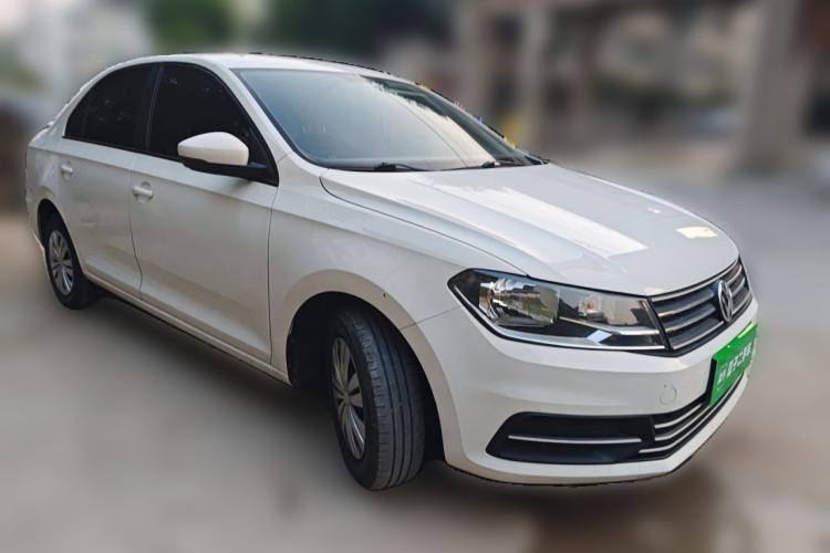 Used Volkswagen Santana 2021 1.5L Manual Fashion Edition Front Right 45 Deg