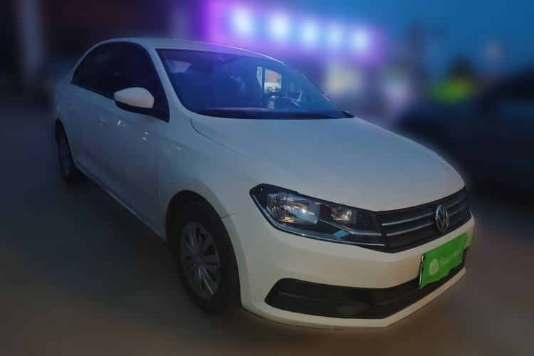 Used Volkswagen Santana 2021 1.5L Manual Fashion Edition Front Right 45 Deg