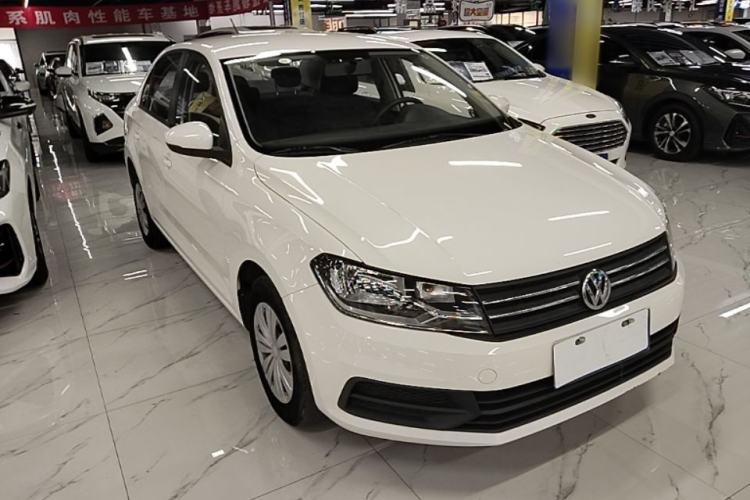 Used Volkswagen Santana 2021 1.5L Automatic Fashion Edition Front Right 45 Deg