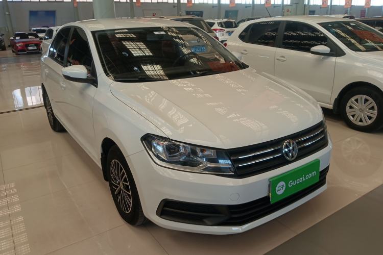 Used Volkswagen Santana 2021 1.5L Automatic Fashion Edition Front Right 45 Deg