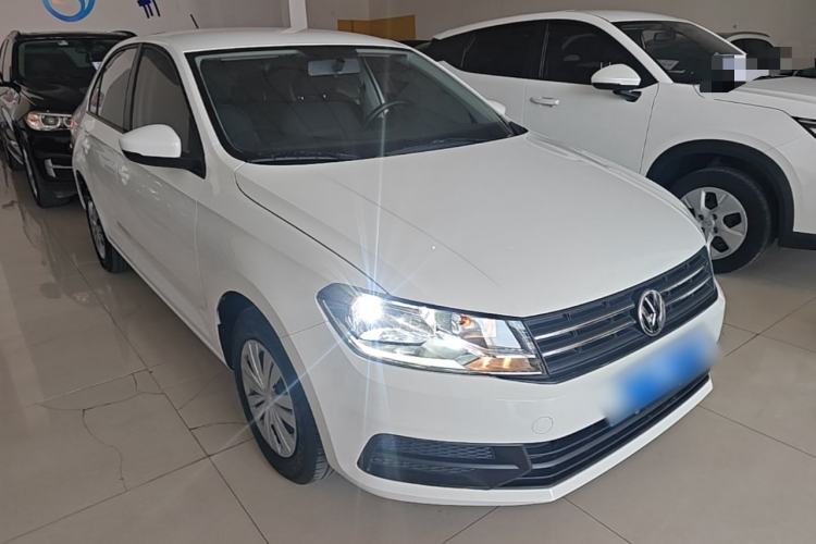 Used Volkswagen Santana 2021 1.5L Automatic Fashion Edition Front Right 45 Deg