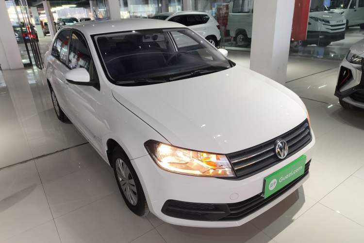 Used Volkswagen Santana 2021 1.5L Automatic Fashion Edition Front Right 45 Deg