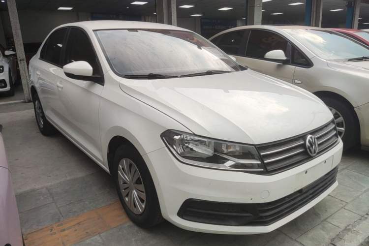 Used Volkswagen Santana 2021 1.5L Manual Fashion Edition Front Right 45 Deg