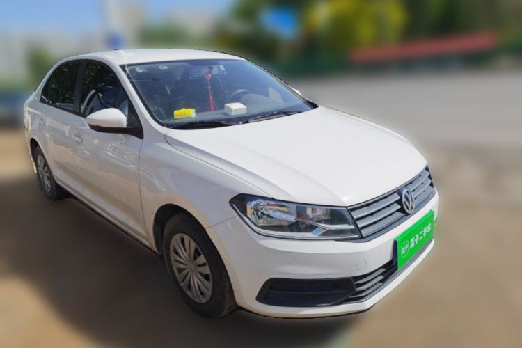 Used Volkswagen Santana 2021 1.5L Manual Fashion Edition Front Right 45 Deg