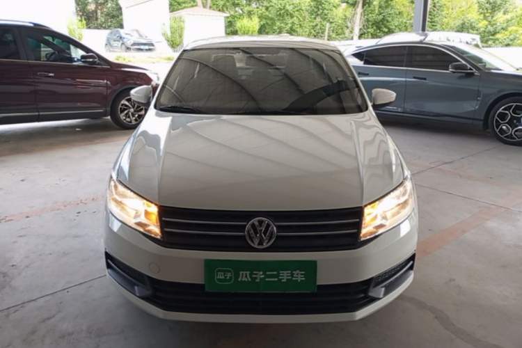 Used Volkswagen Santana 2021 1.5L Manual Fashion Edition Front