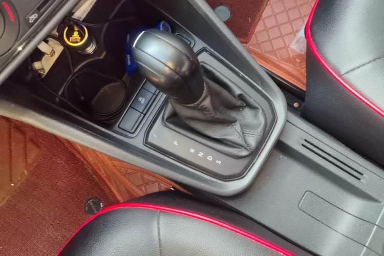 Used Volkswagen Santana 2021 1.5L Automatic Fashion Edition Gear Lever