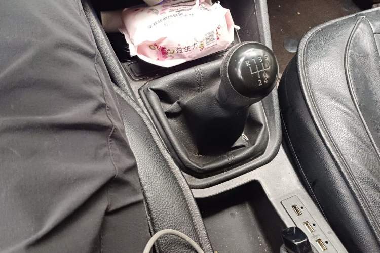 Used Volkswagen Santana 2021 1.5L Manual Fashion Edition Gear Lever