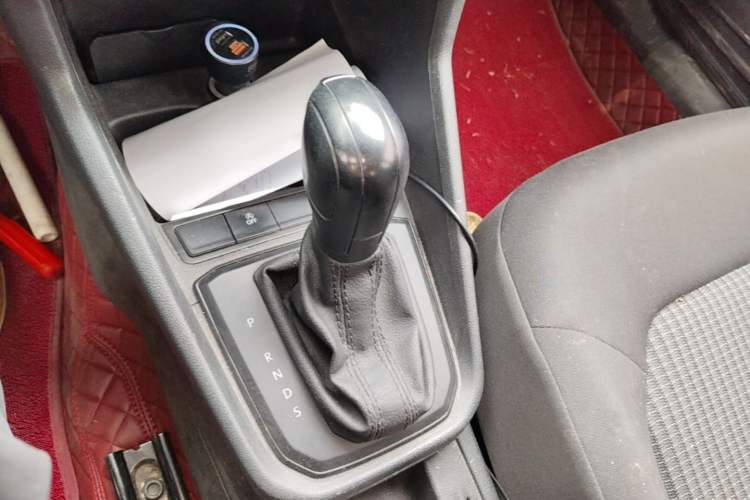 Used Volkswagen Santana 2021 1.5L Automatic Fashion Edition Gear Lever