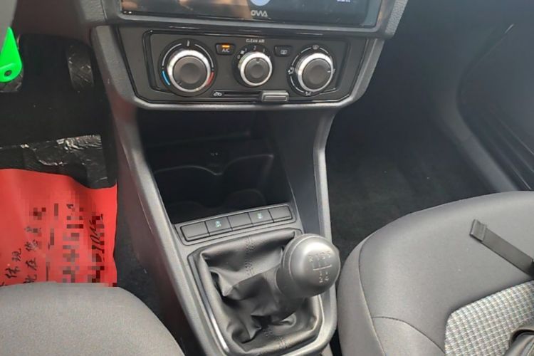 Used Volkswagen Santana 2021 1.5L Manual Fashion Edition Gear Lever