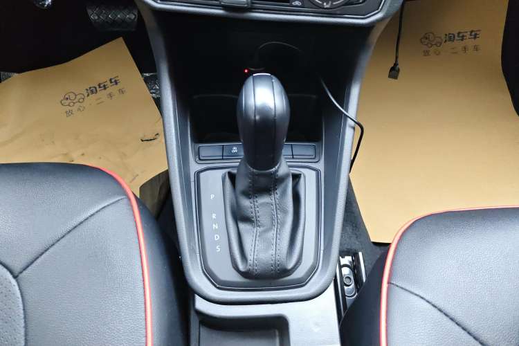 Used Volkswagen Santana 2021 1.5L Automatic Fashion Edition Gear Lever