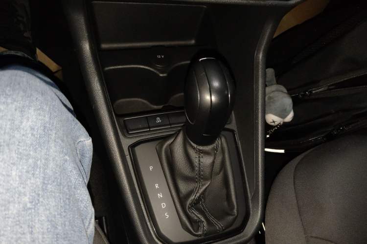 Used Volkswagen Santana 2021 1.5L Automatic Fashion Edition Gear Lever