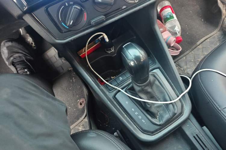 Used Volkswagen Santana 2021 1.5L Automatic Fashion Edition Gear Lever