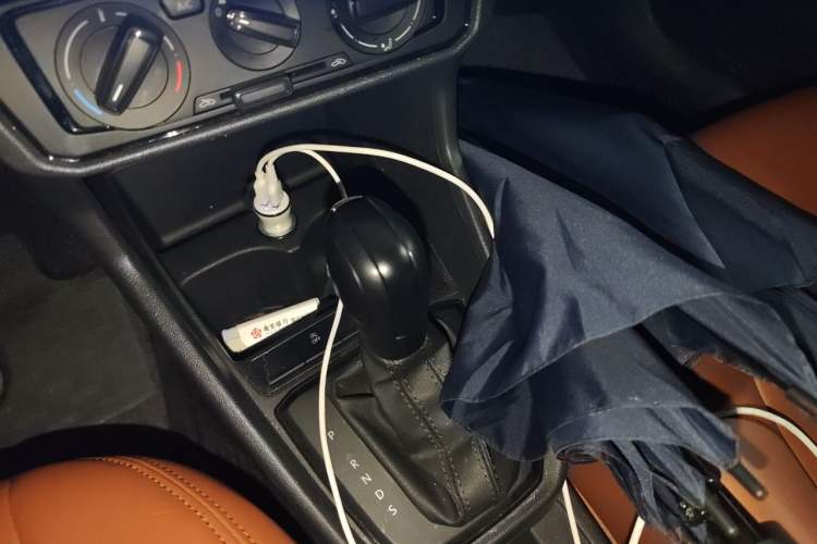 Used Volkswagen Santana 2021 1.5L Automatic Fashion Edition Gear Lever