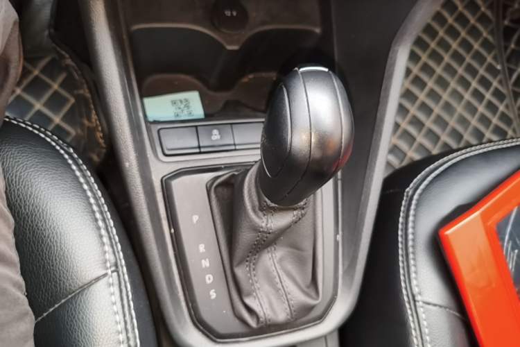 Used Volkswagen Santana 2021 1.5L Automatic Fashion Edition Gear Lever