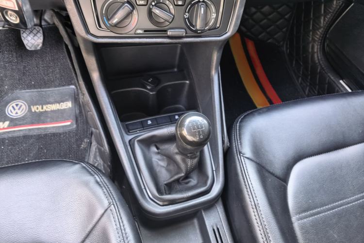 Used Volkswagen Santana 2021 1.5L Manual Fashion Edition Gear Lever