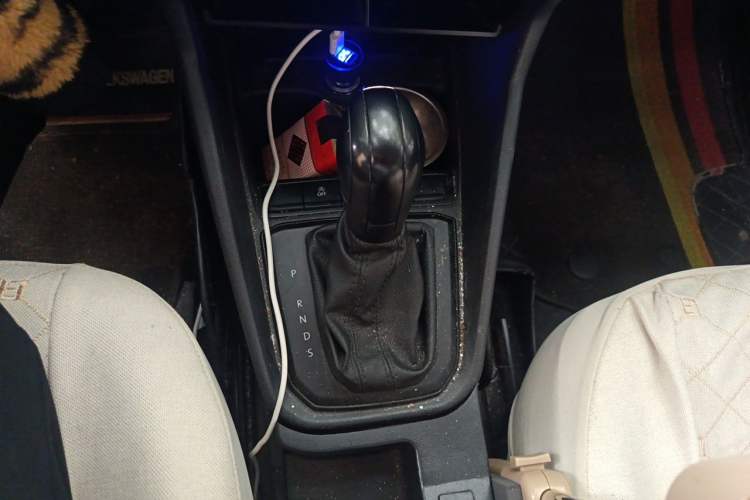 Used Volkswagen Santana 2021 1.5L Automatic Fashion Edition Gear Lever