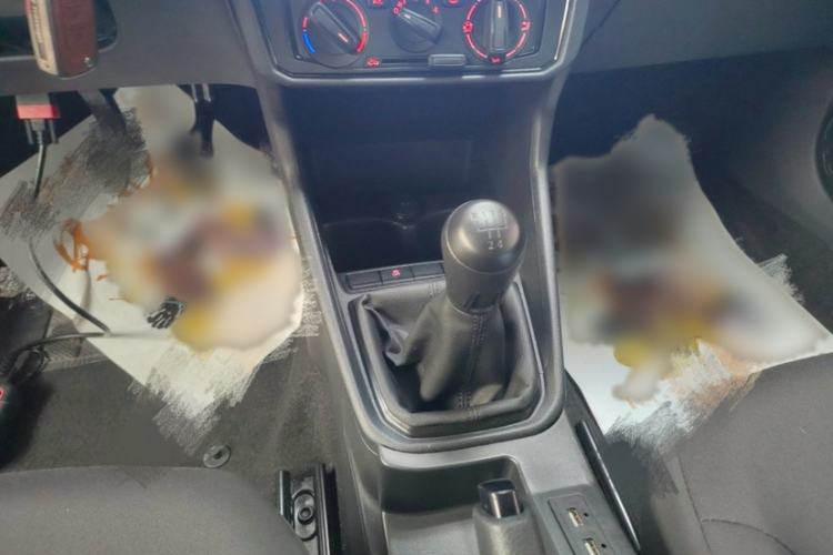 Used Volkswagen Santana 2021 1.5L Manual Fashion Edition Gear Lever