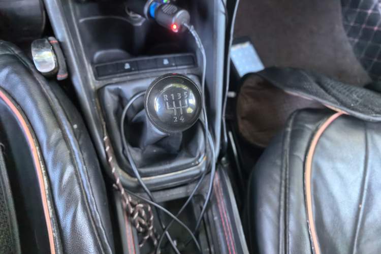 Used Volkswagen Santana 2021 1.5L Manual Fashion Edition Gear Lever