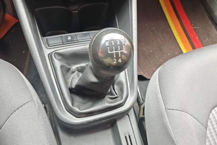 Used Volkswagen Santana 2021 1.5L Manual Fashion Edition Gear Lever