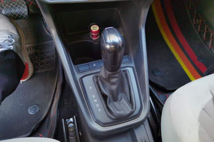 Used Volkswagen Santana 2021 1.5L Automatic Fashion Edition Gear Lever