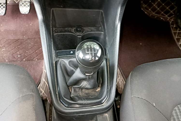 Used Volkswagen Santana 2021 1.5L Manual Fashion Edition Gear Lever