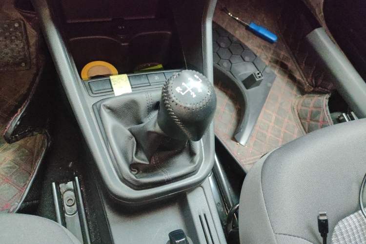 Used Volkswagen Santana 2021 1.5L Manual Fashion Edition Gear Lever